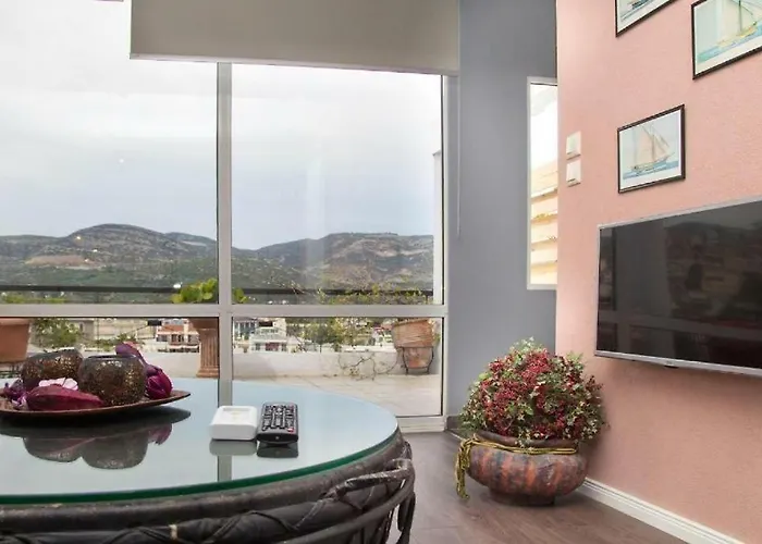 Port View Suite, *